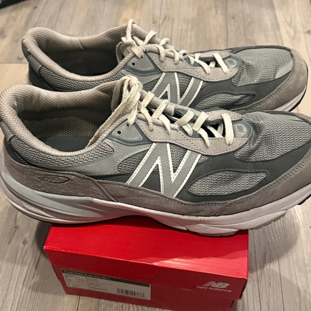 MENS NEW BALANCE 990 GREY SNEAKER